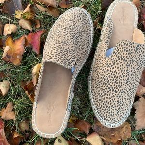 Cheetah Print Slip-on Espadrille